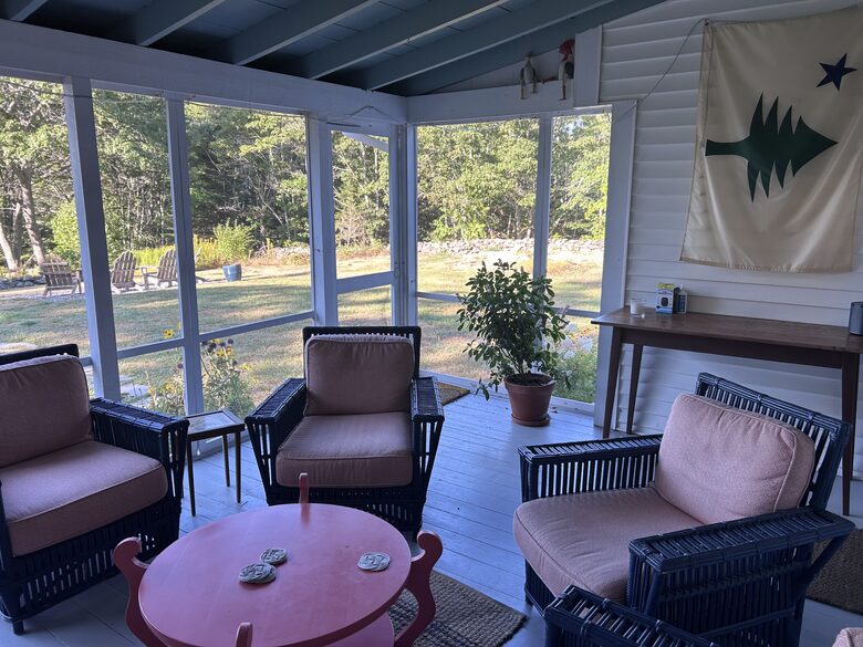 Refined Island Escape Minutes from Boothbay Harbor - Boothbay, Maine