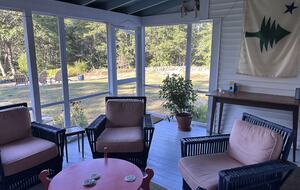 Refined Island Escape Minutes from Boothbay Harbor - Boothbay, Maine