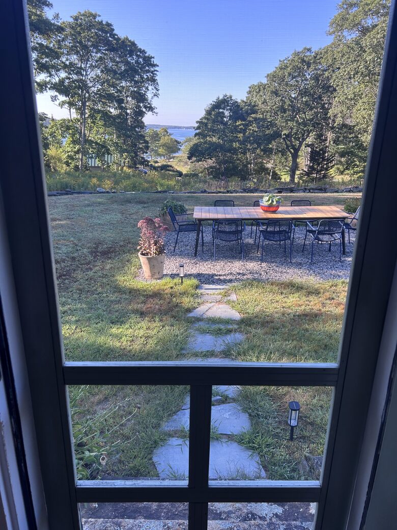 Refined Island Escape Minutes from Boothbay Harbor - Boothbay, Maine