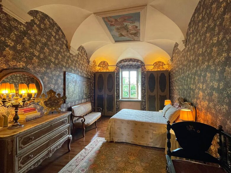 Elegant Apartment within Historic Villa La Vescogna near Lake Como - Calco, Italy