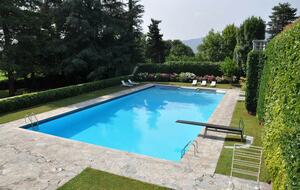 Elegant Apartment within Historic Villa La Vescogna near Lake Como - Calco, Italy
