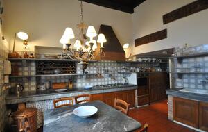 Elegant Apartment within Historic Villa La Vescogna near Lake Como - Calco, Italy