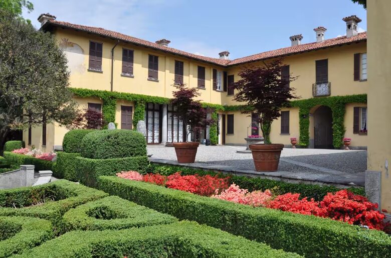 Elegant Apartment within Historic Villa La Vescogna near Lake Como - Calco, Italy