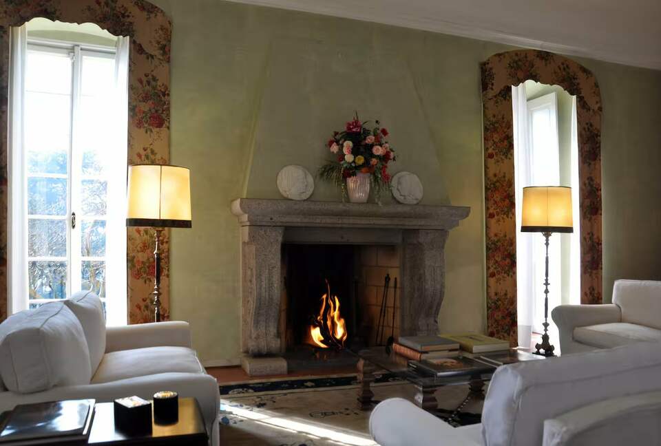 Elegant Apartment within Historic Villa La Vescogna near Lake Como - Calco, Italy