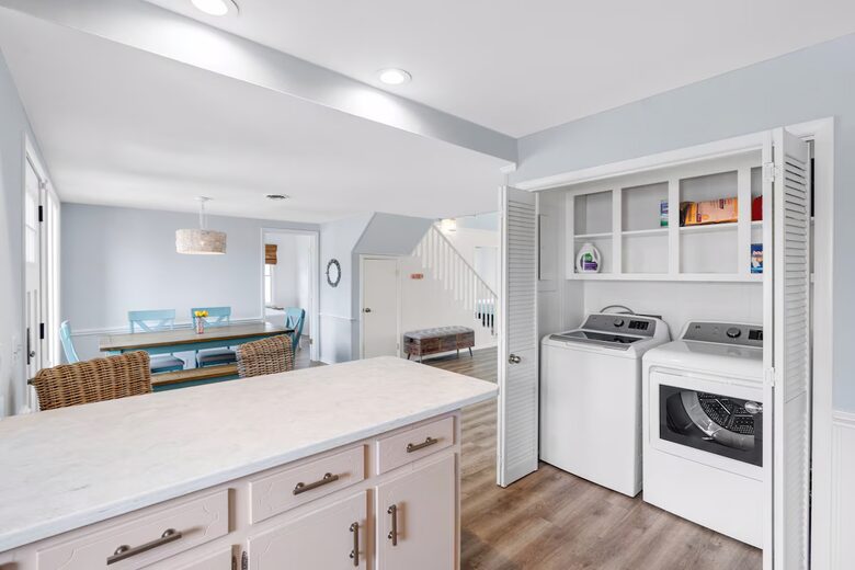 Canalfront Family Getaway Near Ocean Isle Beach - Ocean Isle Beach, North Carolina