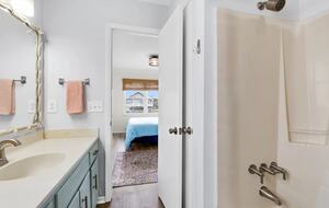 Canalfront Family Getaway Near Ocean Isle Beach - Ocean Isle Beach, North Carolina