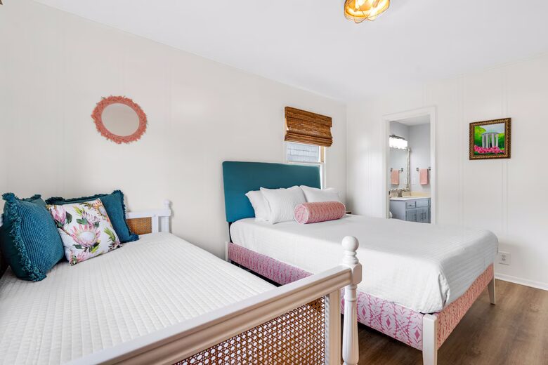 Canalfront Family Getaway Near Ocean Isle Beach - Ocean Isle Beach, North Carolina