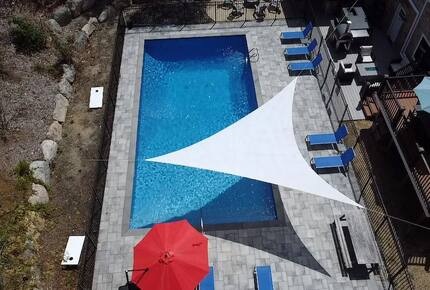 Horseshoe Landing: Family Oasis with Heated Pool & Outdoor Kitchen - Eastham, Massachusetts