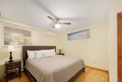 Horseshoe Landing: Family Oasis with Heated Pool & Outdoor Kitchen - Eastham, Massachusetts