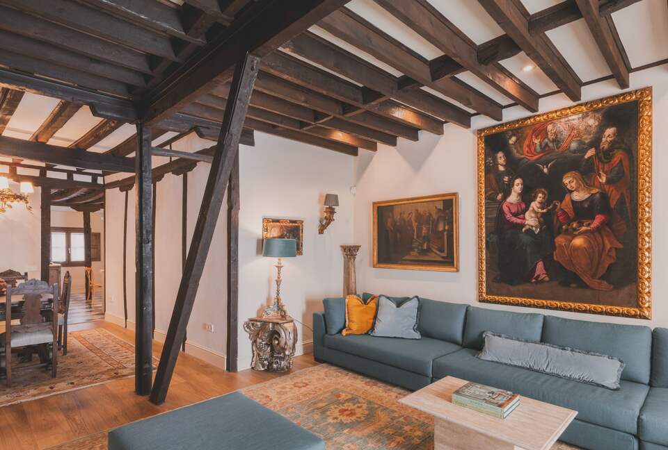Restored Spanish Mansion with Studio and Private Patio - Toledo, Spain