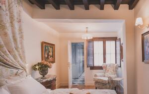 Restored Spanish Mansion with Studio and Private Patio - Toledo, Spain