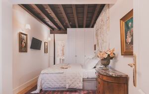 Restored Spanish Mansion with Studio and Private Patio - Toledo, Spain