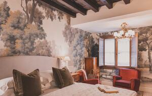 Restored Spanish Mansion with Studio and Private Patio - Toledo, Spain