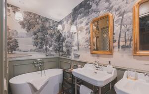 Restored Spanish Mansion with Studio and Private Patio - Toledo, Spain