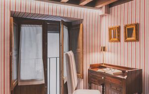 Restored Spanish Mansion with Studio and Private Patio - Toledo, Spain