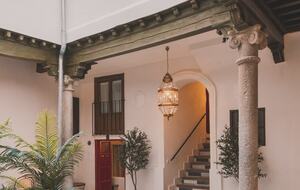 Restored Spanish Mansion with Studio and Private Patio - Toledo, Spain