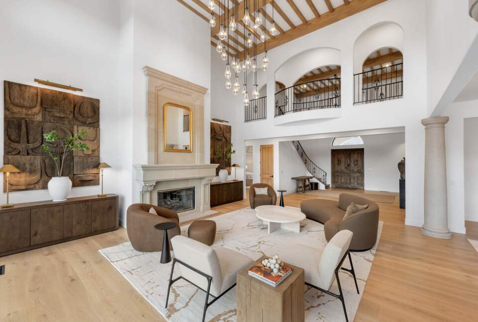 Modern Napa Masterpiece | Estate with Vineyard Views and Resort-Style Amenities - Napa, California