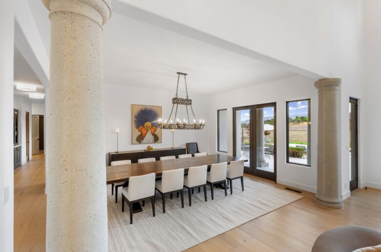 Modern Napa Masterpiece | Estate with Vineyard Views and Resort-Style Amenities - Napa, California