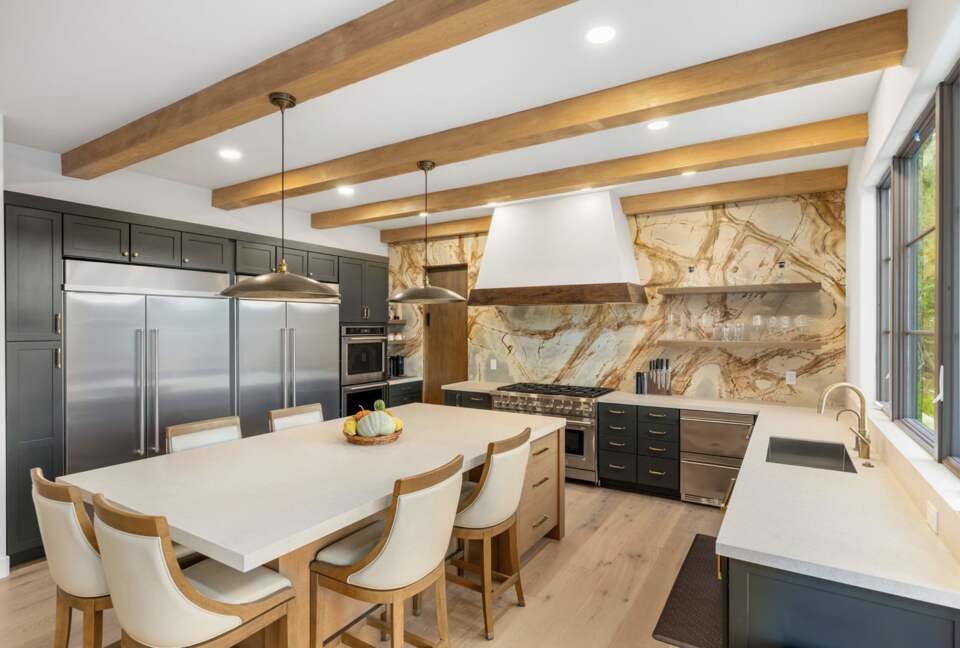 Modern Napa Masterpiece | Estate with Vineyard Views and Resort-Style Amenities - Napa, California