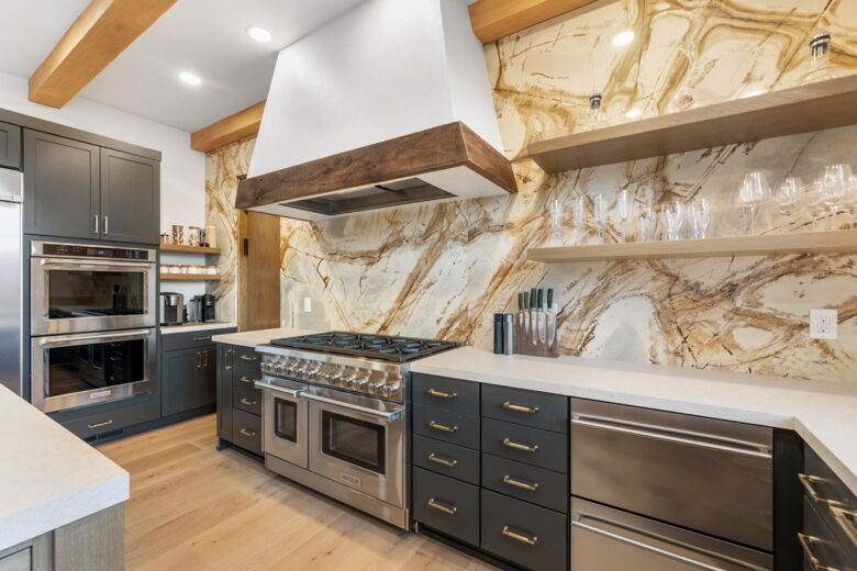 Modern Napa Masterpiece | Estate with Vineyard Views and Resort-Style Amenities - Napa, California