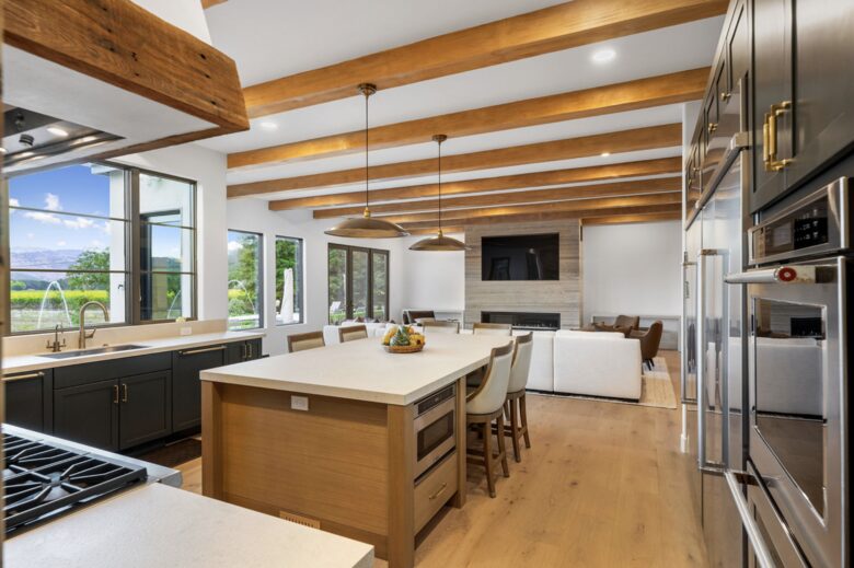 Modern Napa Masterpiece | Estate with Vineyard Views and Resort-Style Amenities - Napa, California