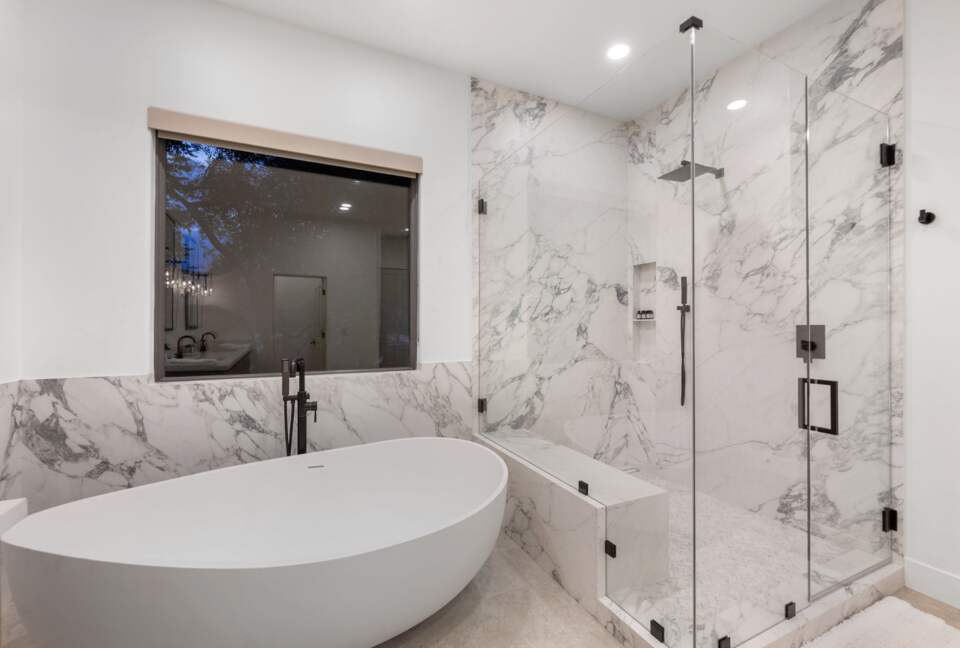 Modern Napa Masterpiece | Estate with Vineyard Views and Resort-Style Amenities - Napa, California