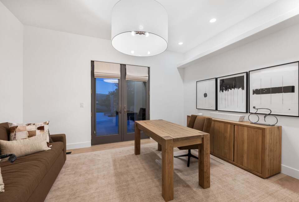 Modern Napa Masterpiece | Estate with Vineyard Views and Resort-Style Amenities - Napa, California