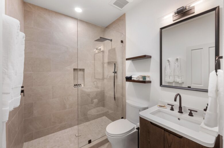 Modern Napa Masterpiece | Estate with Vineyard Views and Resort-Style Amenities - Napa, California