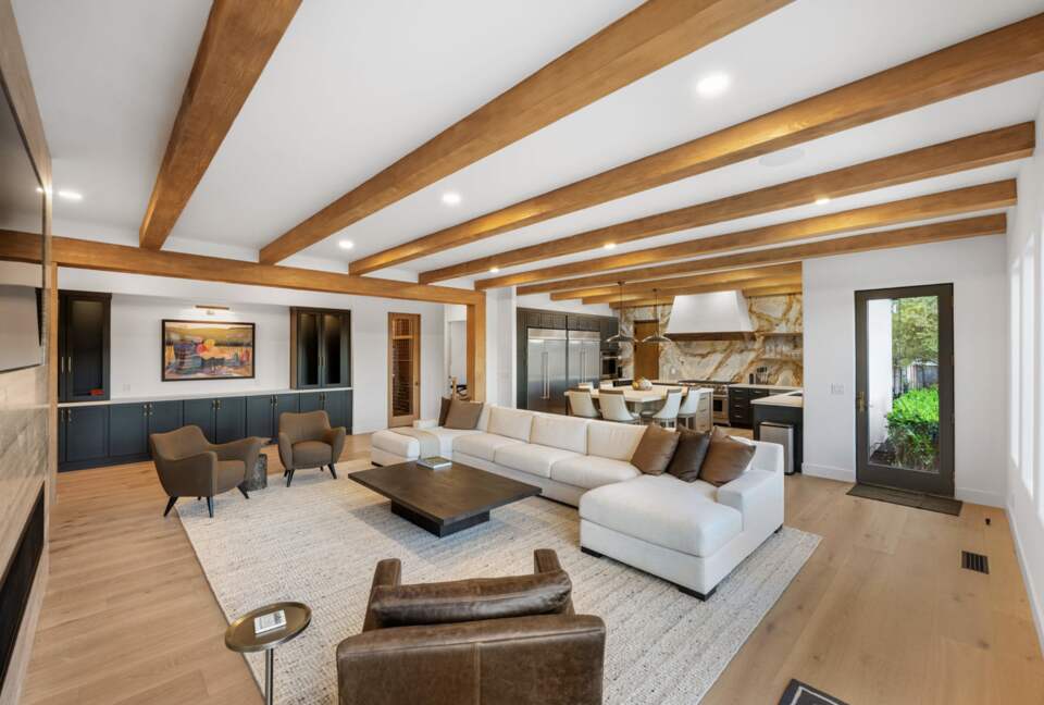 Modern Napa Masterpiece | Estate with Vineyard Views and Resort-Style Amenities - Napa, California