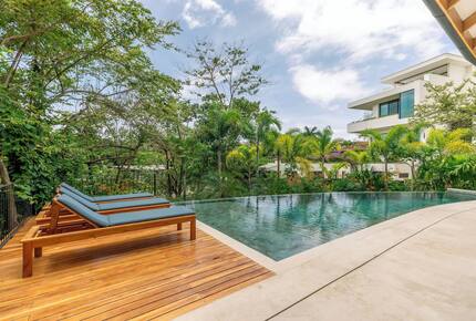 Luxury Jungle Retreat Steps from Guiones Beach - Nosara, Costa Rica