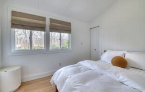 Private East Hampton Escape with Pool and Volleyball Court - East Hampton, New York