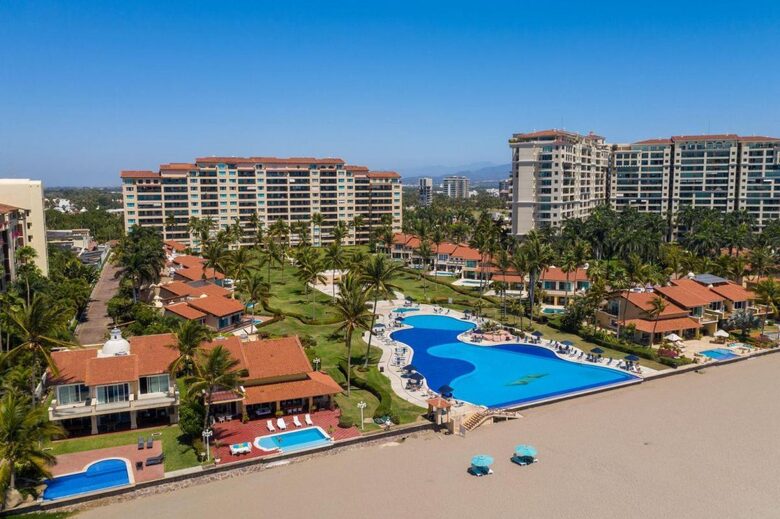Villa Ada by the Beach with Private Pool - Puerto Vallarta, Mexico