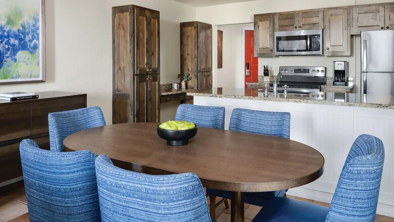 Wild Oak Ranch, San Antonio - Two-Bedroom Villa - San Antonio, Texas