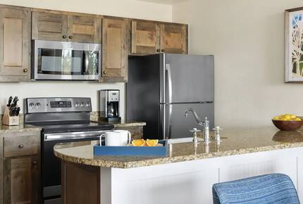 Wild Oak Ranch, San Antonio - Two-Bedroom Villa - San Antonio, Texas