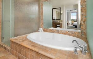Wild Oak Ranch, San Antonio - Two-Bedroom Villa - San Antonio, Texas