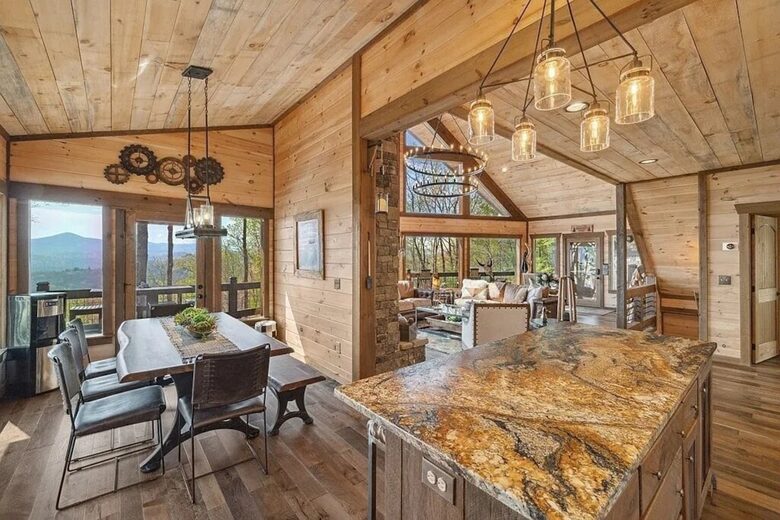 Mountain View Residence Above Blue Ridge - Blue Ridge, Georgia