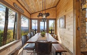 Mountain View Residence Above Blue Ridge - Blue Ridge, Georgia