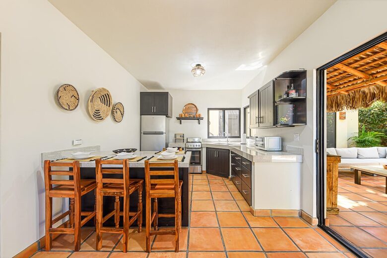 Tropical Hideaway with Pool & Casita Near Pescadero Beach - El Pescadero, Mexico