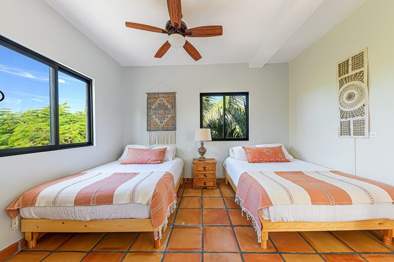 Tropical Hideaway with Pool & Casita Near Pescadero Beach - El Pescadero, Mexico