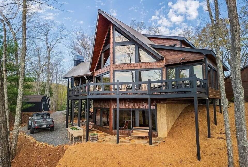 Mountain View Residence Above Blue Ridge - Blue Ridge, Georgia