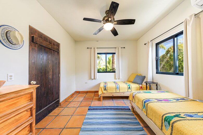 Tropical Hideaway with Pool & Casita Near Pescadero Beach - El Pescadero, Mexico