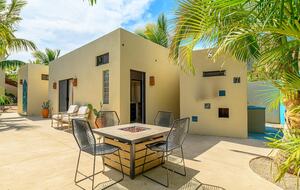 Tropical Hideaway with Pool & Casita Near Pescadero Beach - El Pescadero, Mexico