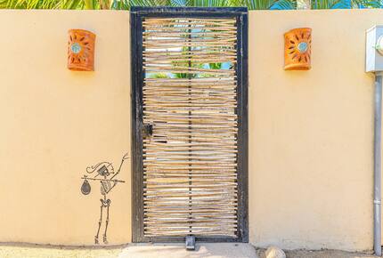 Tropical Hideaway with Pool & Casita Near Pescadero Beach - El Pescadero, Mexico