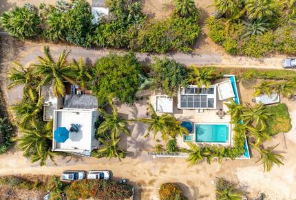 Tropical Hideaway with Pool & Casita Near Pescadero Beach - El Pescadero, Mexico