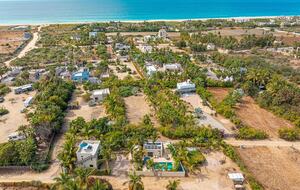 Tropical Hideaway with Pool & Casita Near Pescadero Beach - El Pescadero, Mexico