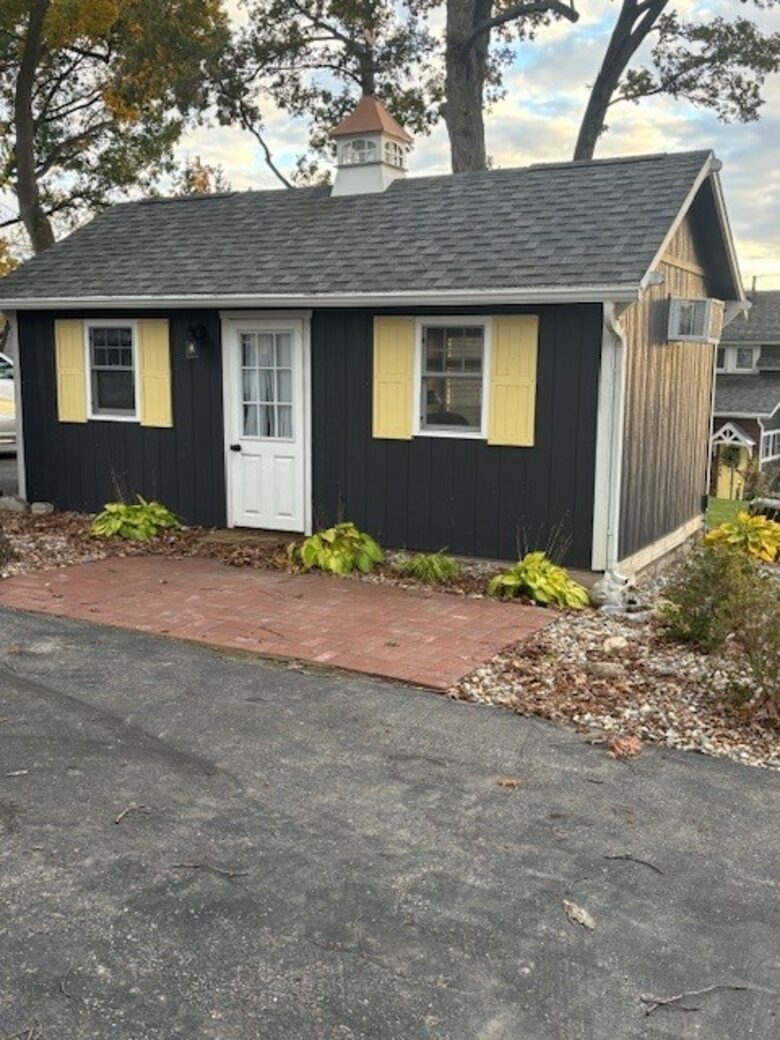 Detached Cottage with 2 beds