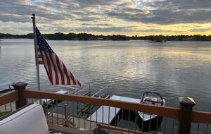 Sylvan Lakefront Heritage Retreat - Rome City, Indiana