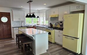 Sylvan Lakefront Heritage Retreat - Rome City, Indiana