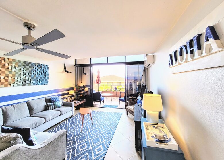 Luxury Lahaina Retreat Steps from the Sand - Lahaina, Hawaii