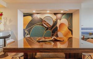 Luxury Lahaina Retreat Steps from the Sand - Lahaina, Hawaii